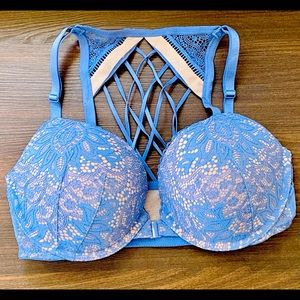 Victoria’s Secret Push-up Very Sexy 34D